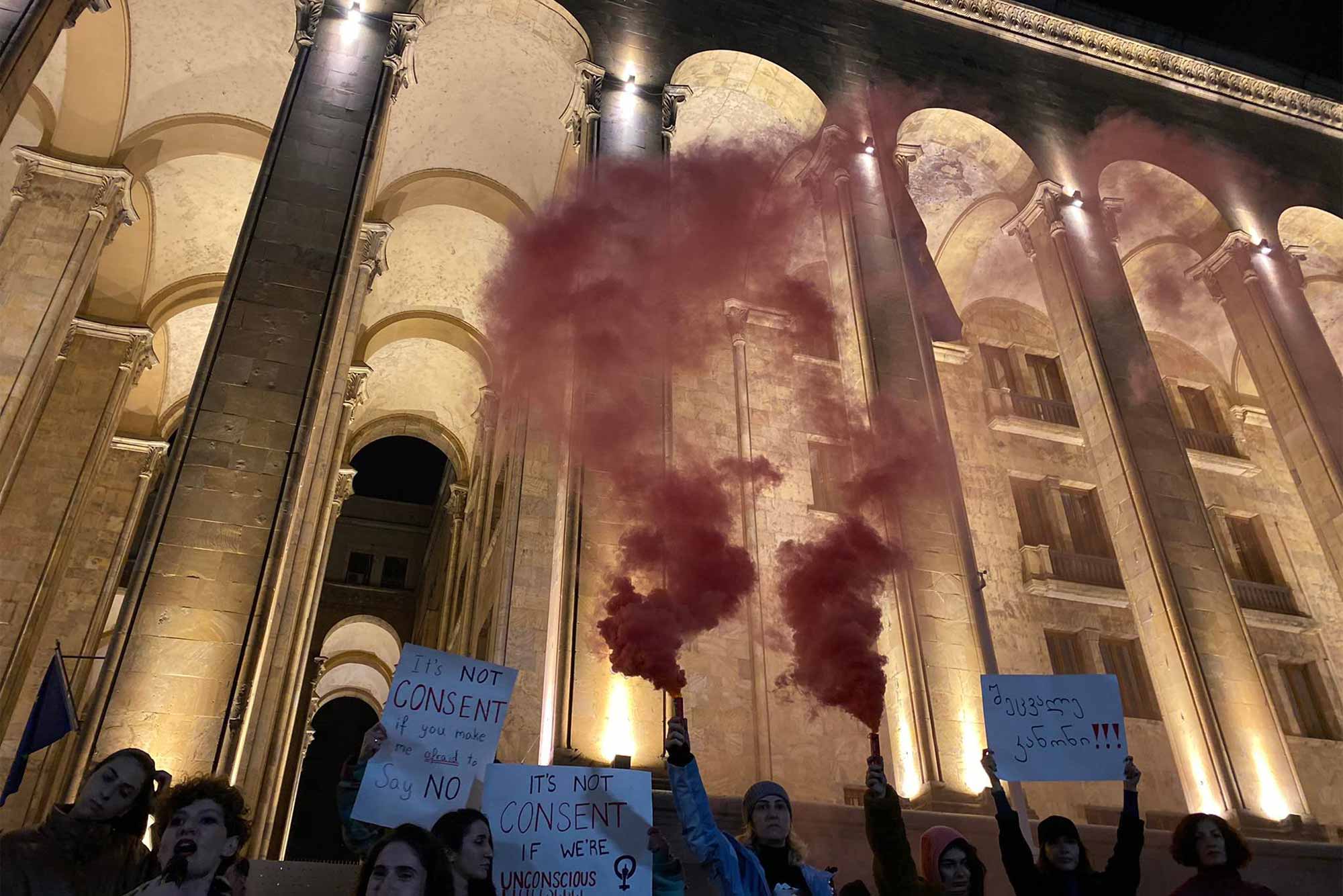 Protesters gathered in front of the Georgian Parliament, in central Tbilisi, on November 25 calling for more actions against gender-based violence. On the same day, a man in western Georgia murdered his ex-wife and injured several others after pouring petrol over her and setting her on fire. © Gvantsa Seturidze/IWPR