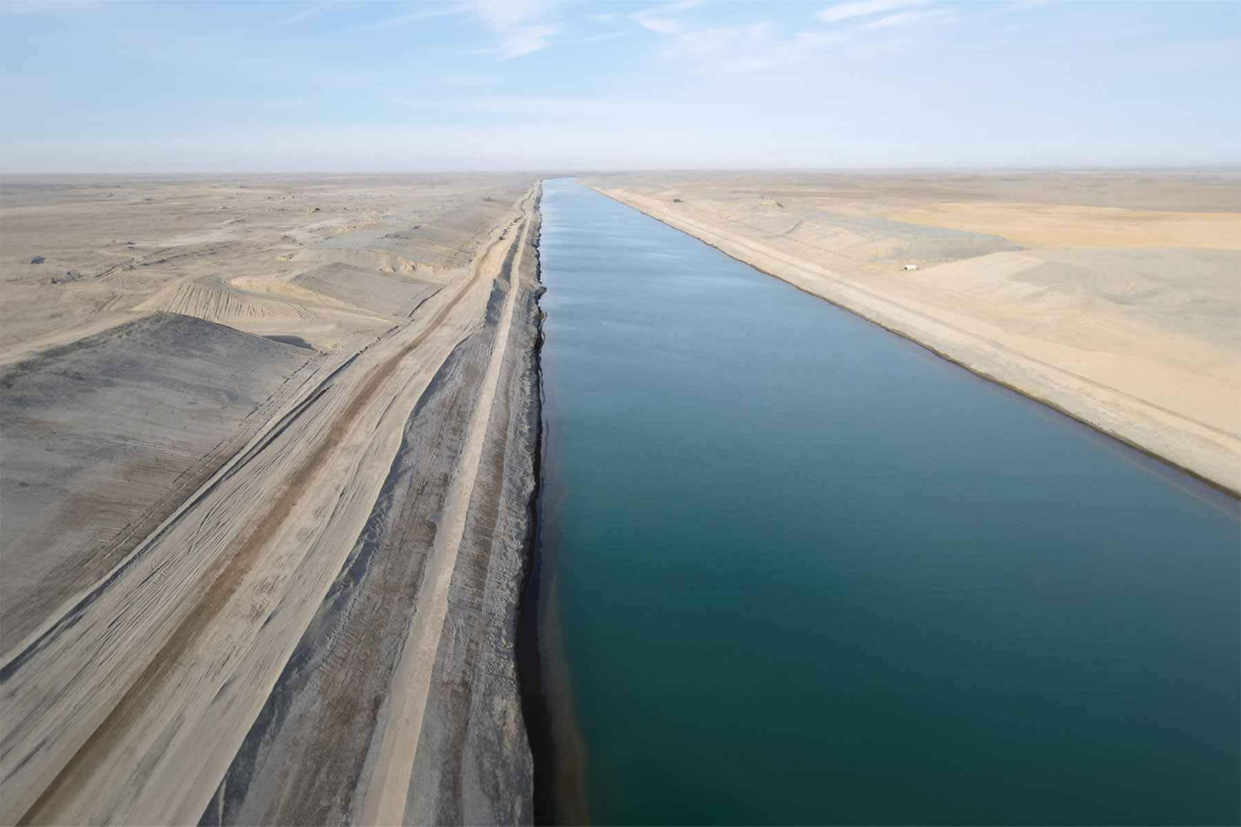 View of Qosh Tepa, an irrigation canal, which will direct the water from the Amu Darya river to Afghanistan's arid northern region. © Afghanistan's deputy minister of economic development