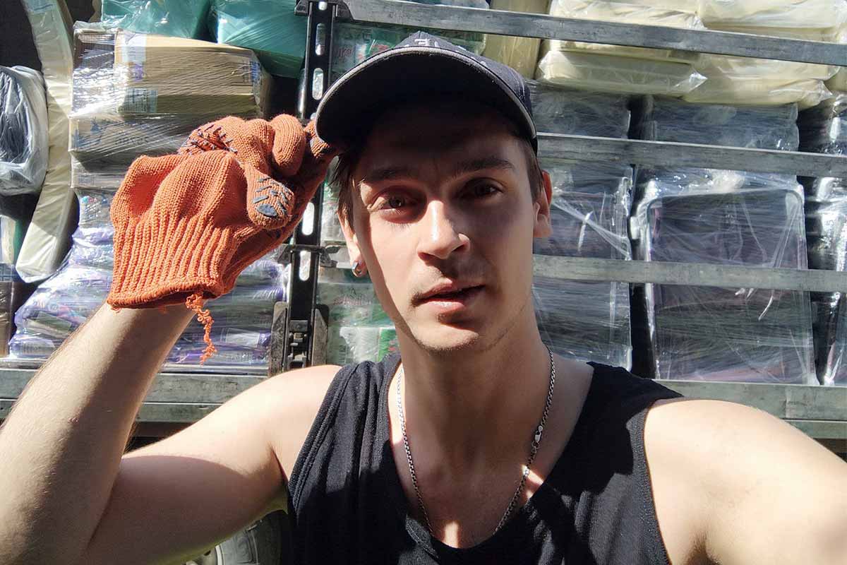 Eugene Kravets and his wife Vera travelled for days across Ukraine before settling in the western city of Rivne. The 32-year-old now works as a loader for trucks sending humanitarian aid across the country.